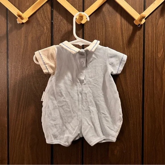 Little Wonders | Vintage Baby Boy Romper | Little Bear Pilot | Size: Newborn | - Picture 5 of 6